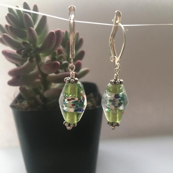 Jewelry - 💐210: Green Speckled Venetian Glass Earrings